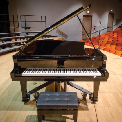 /features/the-boston-chronicle/fall-2018/steinway-boston-macomb-schools